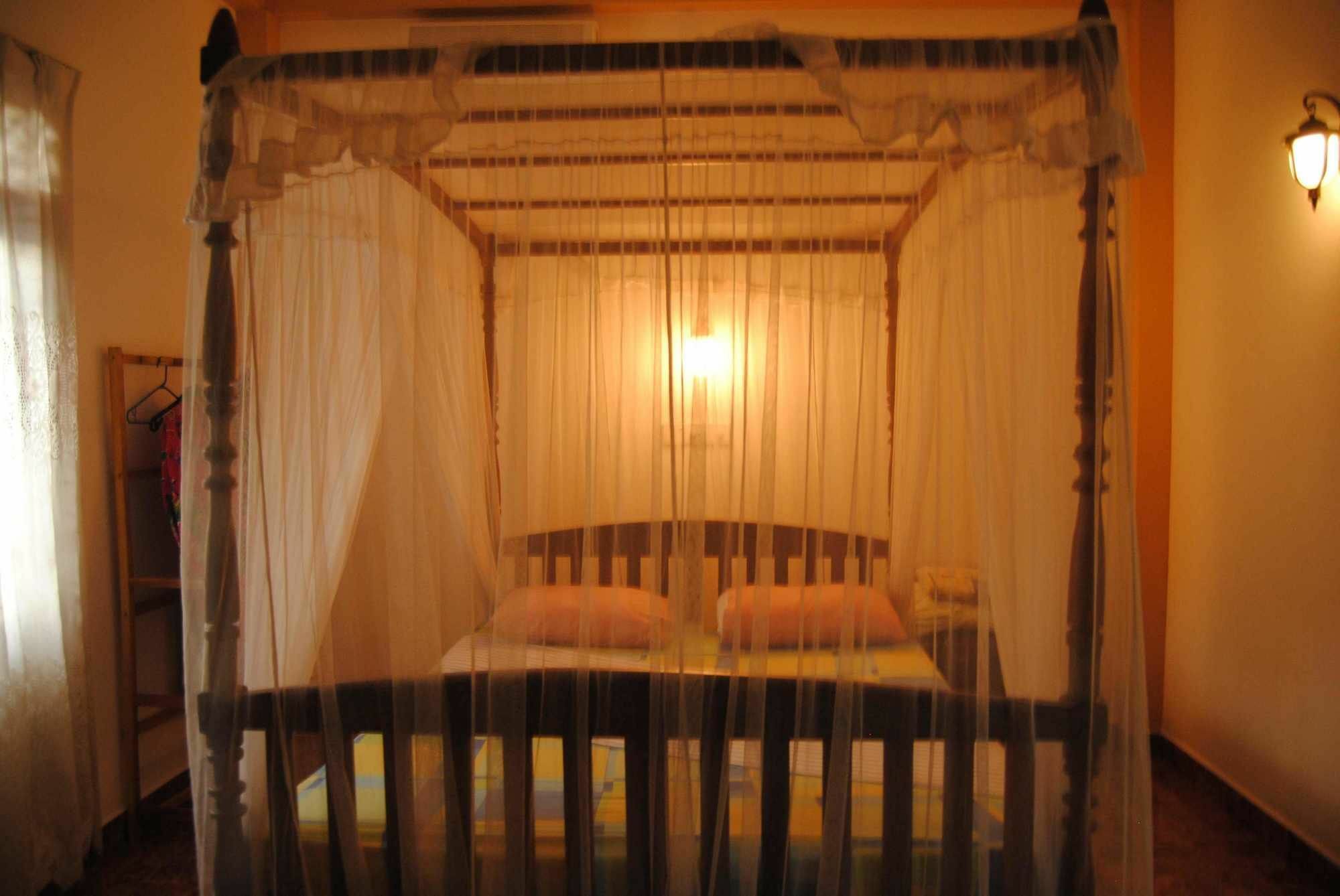 Kumara Guest House 乌纳瓦图纳 外观 照片